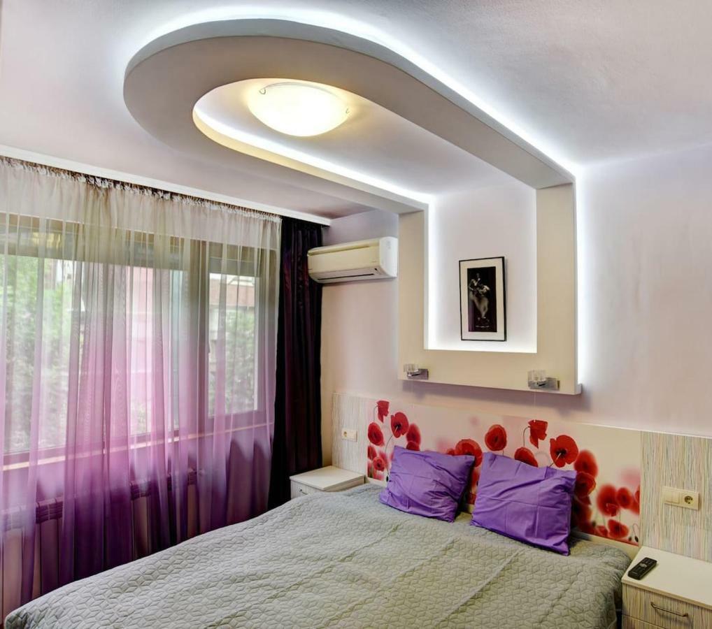 Spacious And Stylish Apartment In The Heart Of Sofia Plus Parking Exterior photo